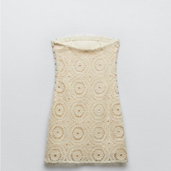 ZARA BLOGGER FAVORITE STRAPLESS CROCHET DRESS - Picture 11 of 12